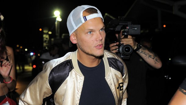 Décès d’Avicii: le père du DJ prend la parole et évoque son suicide