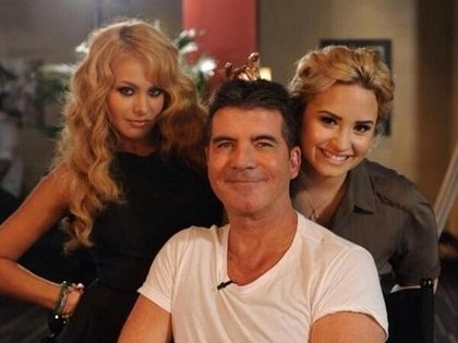 demetria lovato : WERK PAU PAU!!!! @paurubio 