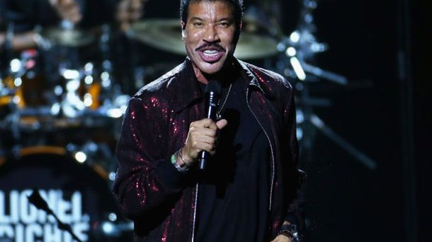 Lionel Richie : 3 de ses clips les plus marquants