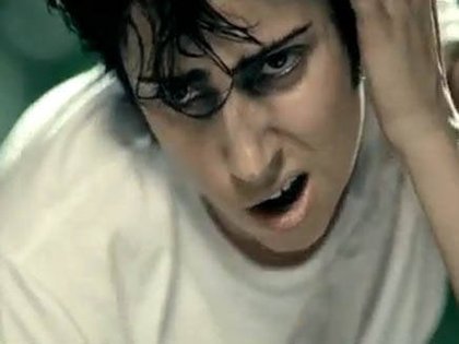 Lady GaGa dévoile le clip de Yoü and I
