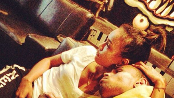 Chris Brown : s'affiche avec Karrueche Tran