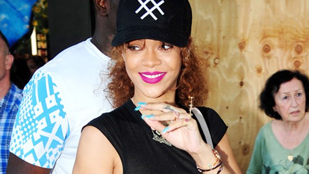 Rihanna : séance shopping !