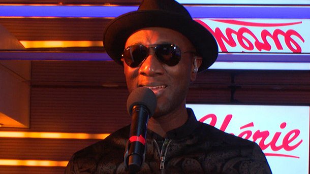 Aloe Blacc: découvrez sa session acoustique sur Chérie