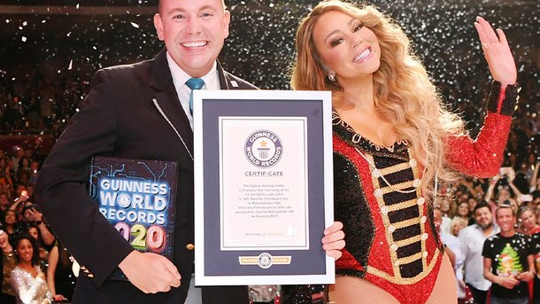 Mariah Carey : «All I Want For Christmas Is You» vient de battre 3 nouveaux records du monde !