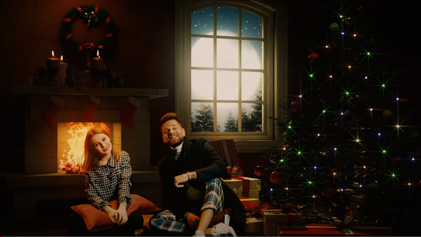Keen'V et Carla - C’est bientôt Noël
